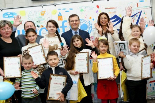 Кіровоградка перемогла у Всеукраїнському дитячому конкурсі «Намалюй свої права»