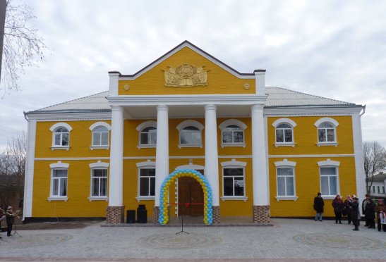 Будинок культури у селі Ганнівка