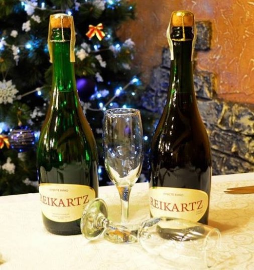 Новогоднее шампанское в Reikartz Hotel