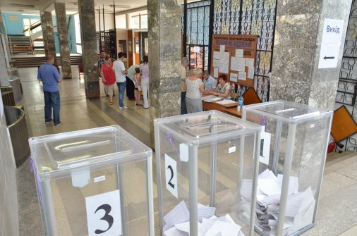 Понад 45% кіровоградців вже проголосували - ОВК №100