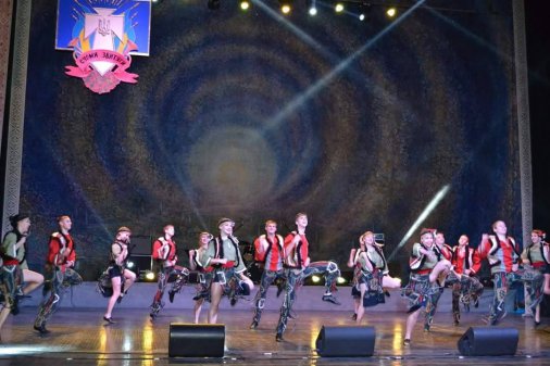 Танцюристи “Росинки” перемогли на фестивалі “Сурми звитяги”