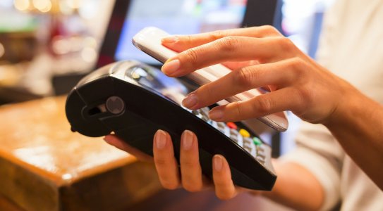Цифровий безконтактний гаманець представили ПриватБанк і Mastercard 