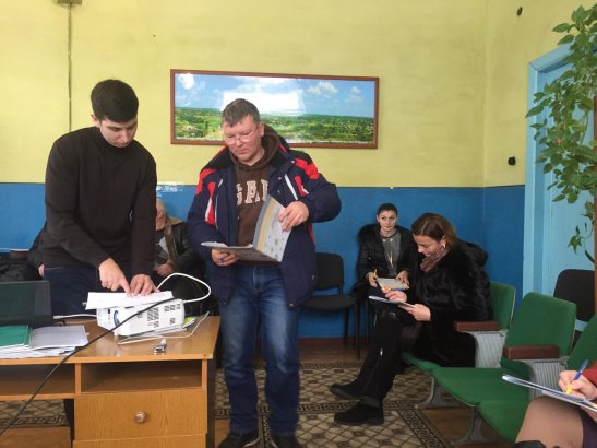 Денис Абрамов зустрівся із активістами Тишківської громади