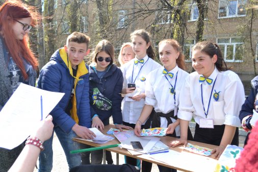 Всеукраїнський фестиваль дитячої та юнацької творчості, присвячений Всесвітньому Дню Землі, стартував!