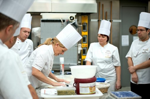 ​Роботодавці Кіровоградщини потребують 30 кухарів