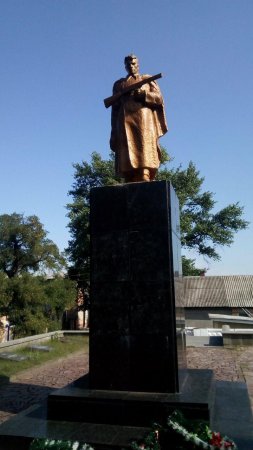 Пам'ятник невідомому солдату, місто Олександрія