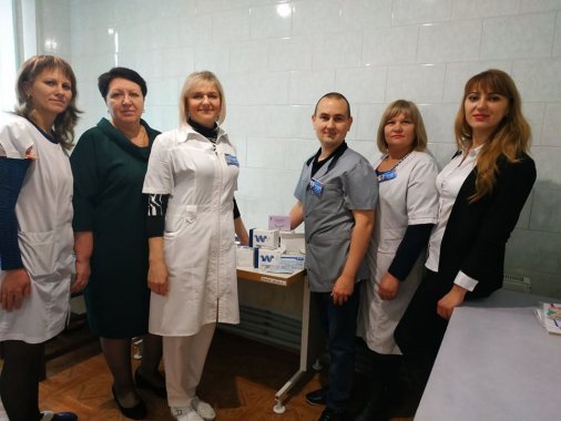 855 тестів для діагностики ВІЛ отримали медзаклади Кіровоградщини від благодійників 