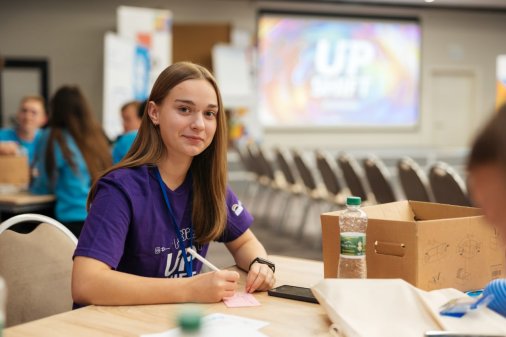 ​UPSHIFTSTART — твій старт до змін! Новий проєкт для молоді у 12 громадах України