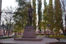 Памятник Владимиру Винниченко